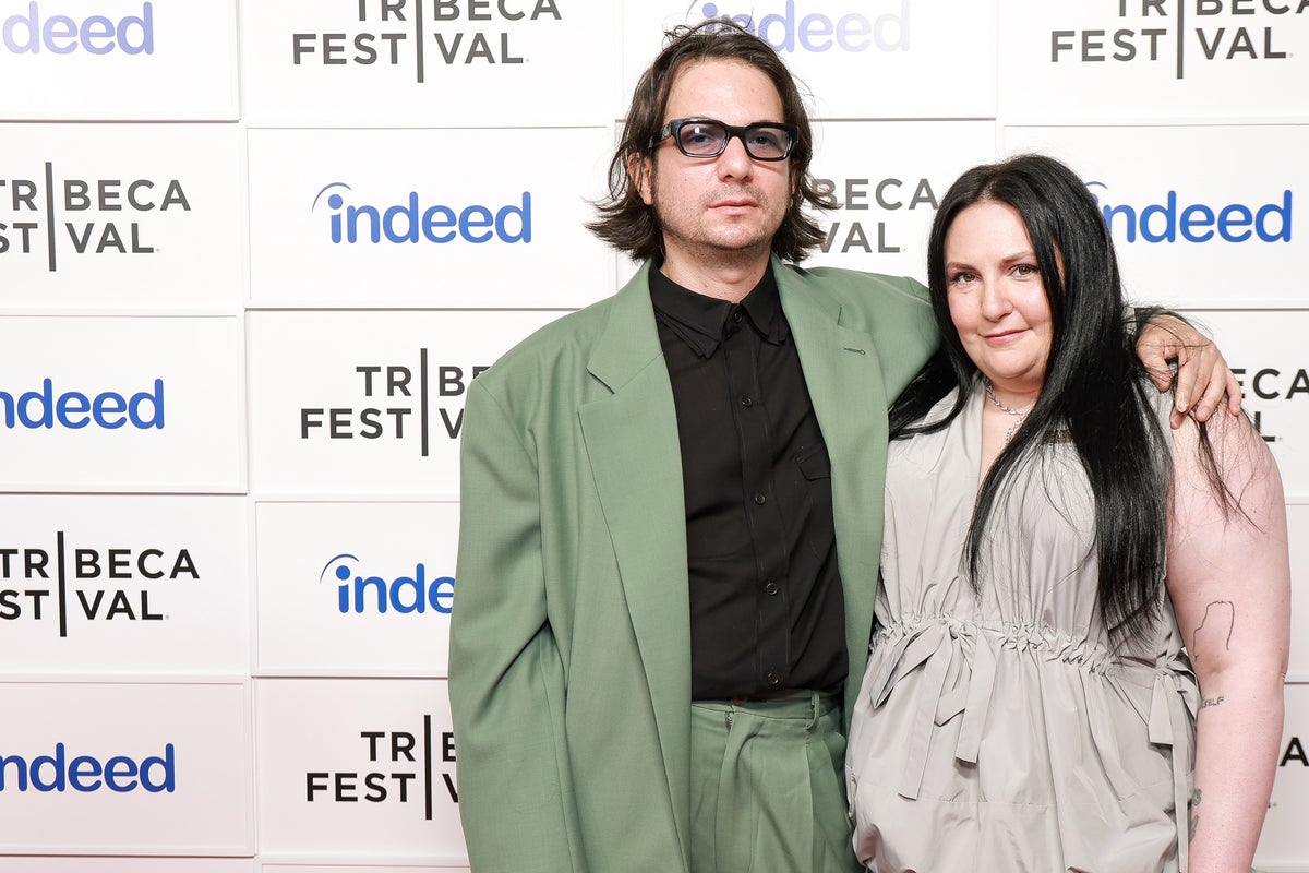 Lena Dunham and Luis Felber Welcome First Child via Surrogate Lena Dunham and Luis Felber Welcome First Child via Surrogate