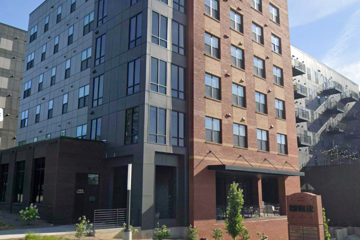 Georgia Student Survives 8-Story Fall While Dancing on Couch Georgia Student Survives 8-Story Fall While Dancing on Couch