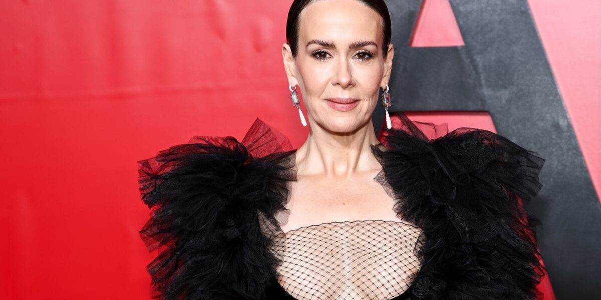 Sarah Paulson Unfiltered: Ranking AHS Characters and Roanoke’s Controversial Place