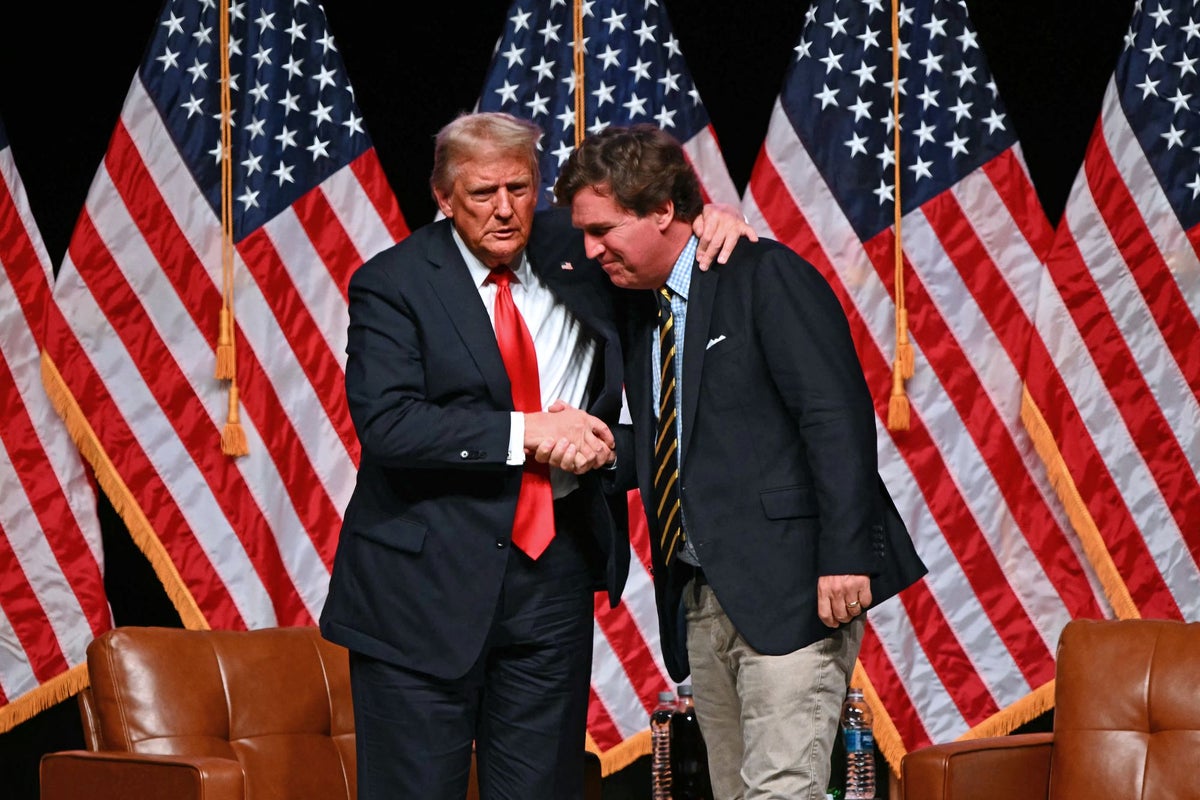 Tucker Carlson Claims Trump Ordered Cover-Up of Epstein Files Tucker Carlson Claims Trump Ordered Cover-Up of Epstein Files