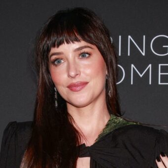 Dakota Johnson Shares Family Aspirations Amid MGK Relationship Rumors Dakota Johnson Shares Family Aspirations Amid MGK Relationship Rumors