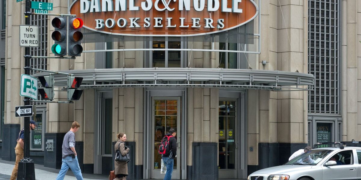 Barnes & Noble Expands with 28 New Bookstores Across U.S. This Year Barnes & Noble Expands with 28 New Bookstores Across U.S. This Year