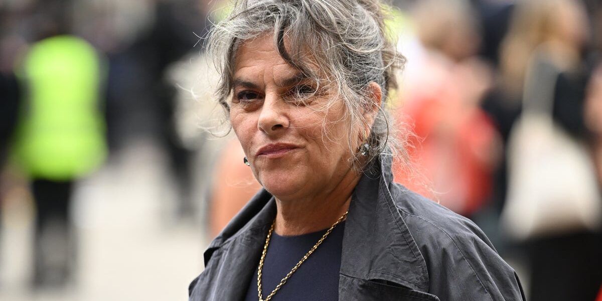 Tracey Emin’s Brother Alan Passes Away as Artist Shares Hospital Struggles