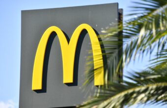 McDonald’s Offers Free Double Cheeseburgers on National Cheeseburger Day with Purchase Requirement McDonald’s Offers Free Double Cheeseburgers on National Cheeseburger Day with Purchase Requirement