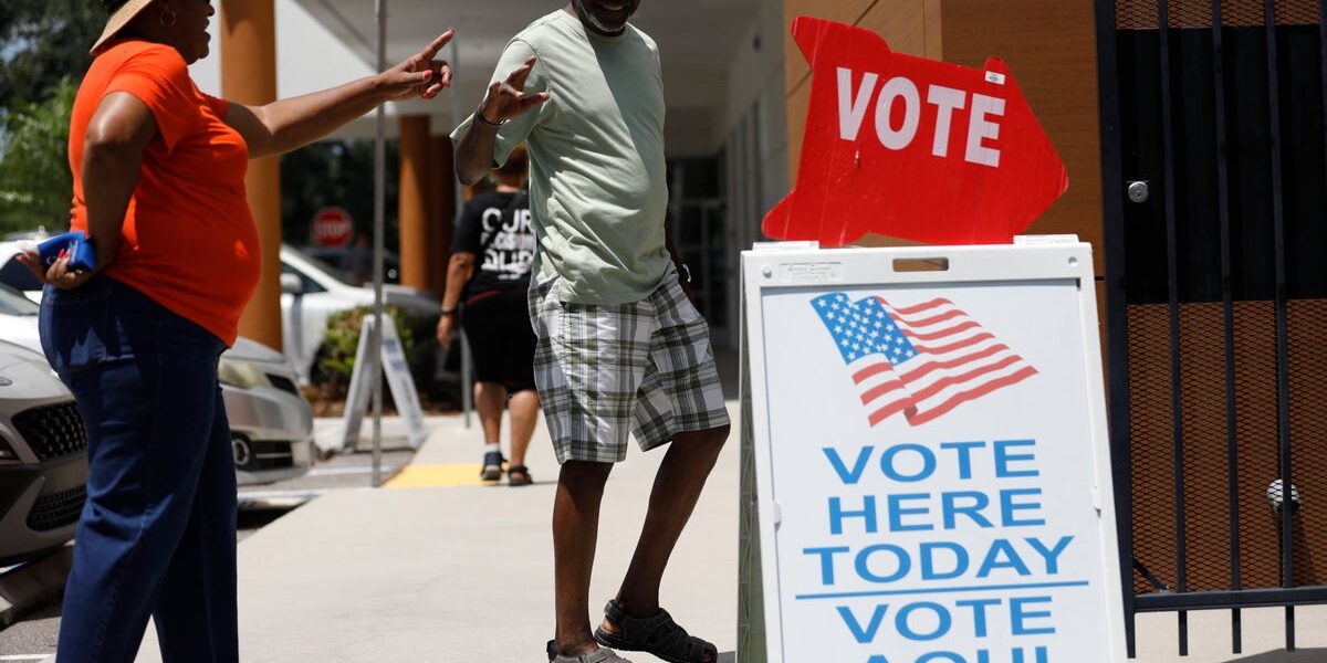2028 Democratic Primary Field Called ‘Messiest in Decades’ by CNN Polling Expert 2028 Democratic Primary Field Called ‘Messiest in Decades’ by CNN Polling Expert