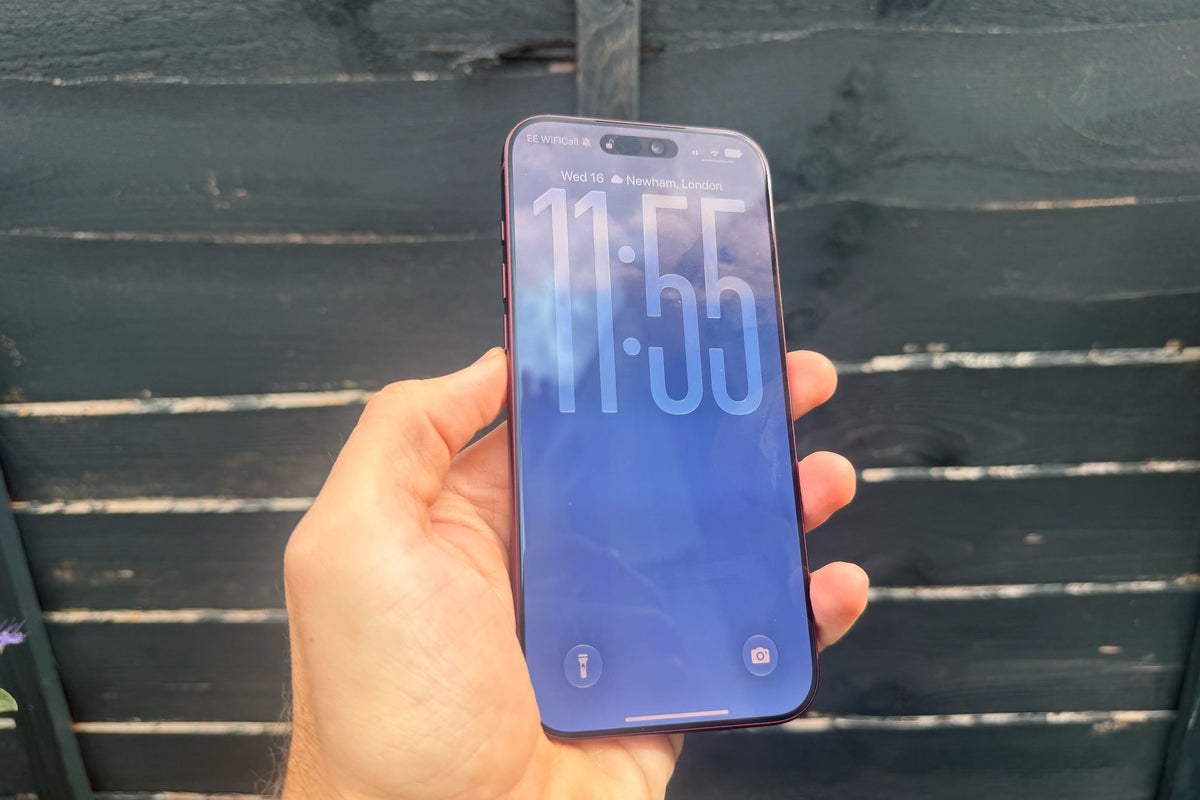 iPhone 18 Pro Review: New Features, Improved Performance, and Higher Prices iPhone 18 Pro Review: New Features, Improved Performance, and Higher Prices