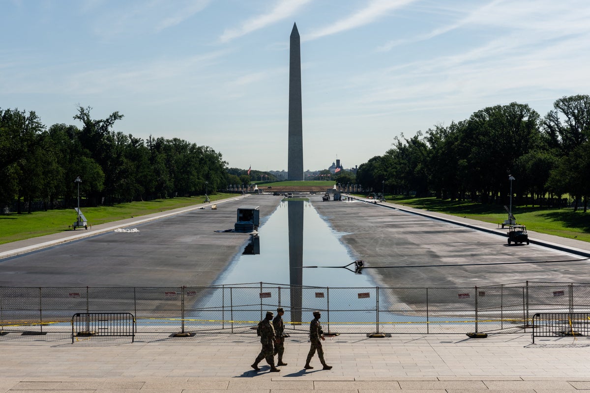 Contractor Admits Faulty Work Caused Reflecting Pool Damage, Not Vandals Contractor Admits Faulty Work Caused Reflecting Pool Damage, Not Vandals