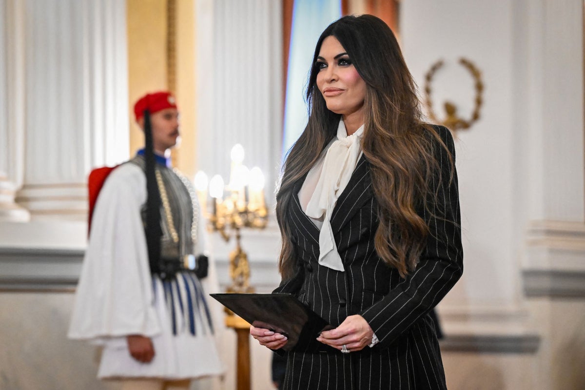 Trump Envoy Allegedly Claims US Can Topple Any Nation, Greek Officials Deny Threats Trump Envoy Allegedly Claims US Can Topple Any Nation, Greek Officials Deny Threats