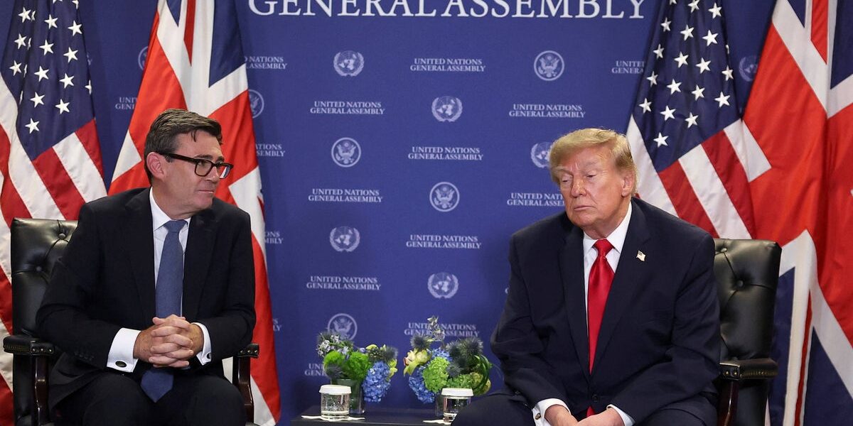 Trump Meets UK PM Andy Burnham Amid Awkward Tensions Trump Meets UK PM Andy Burnham Amid Awkward Tensions