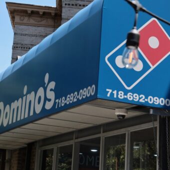 Domino’s Shuts Down 13 Ohio Stores Amid Franchise Dispute Domino’s Shuts Down 13 Ohio Stores Amid Franchise Dispute