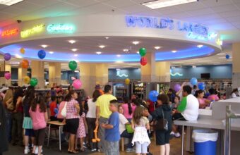 Berwyn’s World’s Largest Laundromat Offers Free Pizza, Santa Visits, and More Berwyn’s World’s Largest Laundromat Offers Free Pizza, Santa Visits, and More