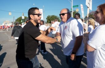 Tucker Carlson Endorses Abdul El-Sayed in Michigan Senate Race Amid Islamophobic Attacks Tucker Carlson Endorses Abdul El-Sayed in Michigan Senate Race Amid Islamophobic Attacks