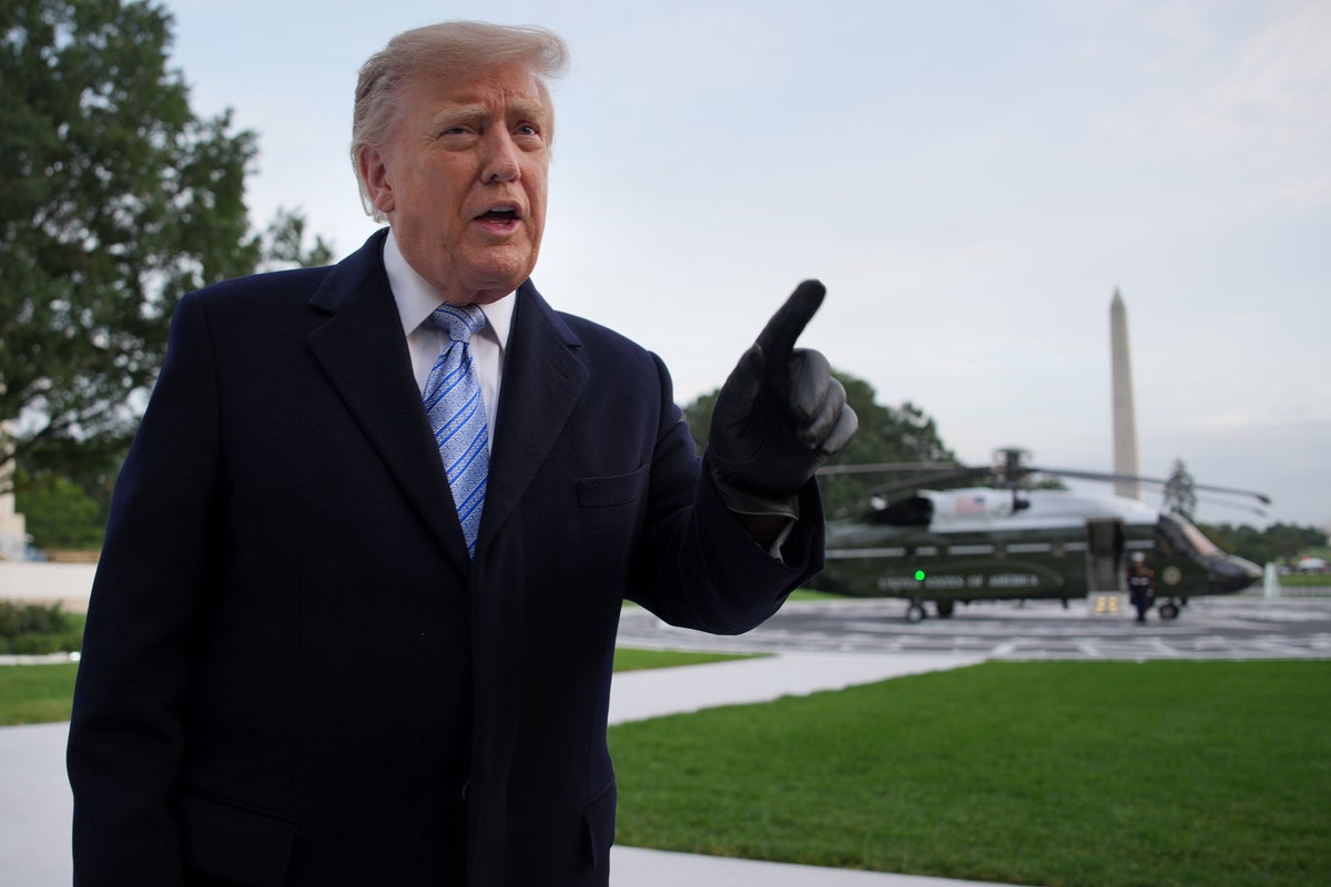 Trump’s Speech Muffled Again as White House Press Boycott Intensifies Trump’s Speech Muffled Again as White House Press Boycott Intensifies