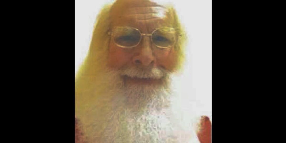 75-Year-Old Santa Claus Suspect Faces Felony Charges for Alleged Online Sexual Encounters with Minors