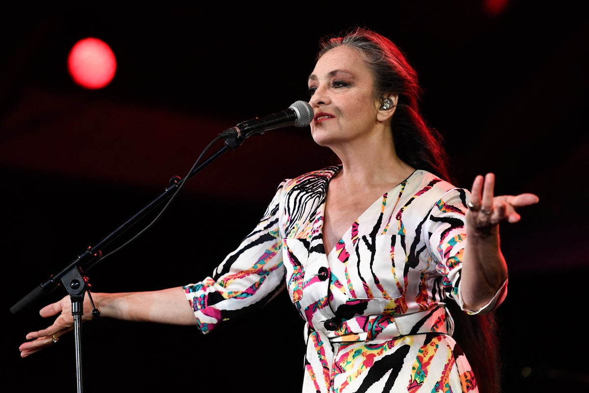 French Icon Catherine Ringer Passes Away at 68 After Cancer Battle French Icon Catherine Ringer Passes Away at 68 After Cancer Battle