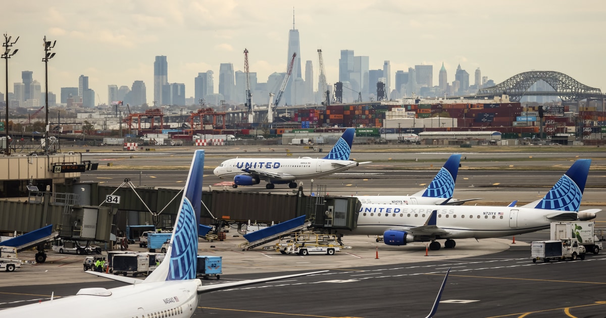FAA Ground Stops Disrupt Travel at Newark and Philadelphia Airports FAA Ground Stops Disrupt Travel at Newark and Philadelphia Airports