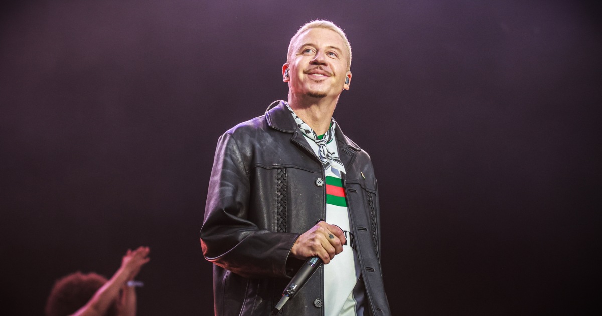 Macklemore Claims Robert Kraft Orchestrated Tour Removal Over Pro-Palestine Stance Macklemore Claims Robert Kraft Orchestrated Tour Removal Over Pro-Palestine Stance