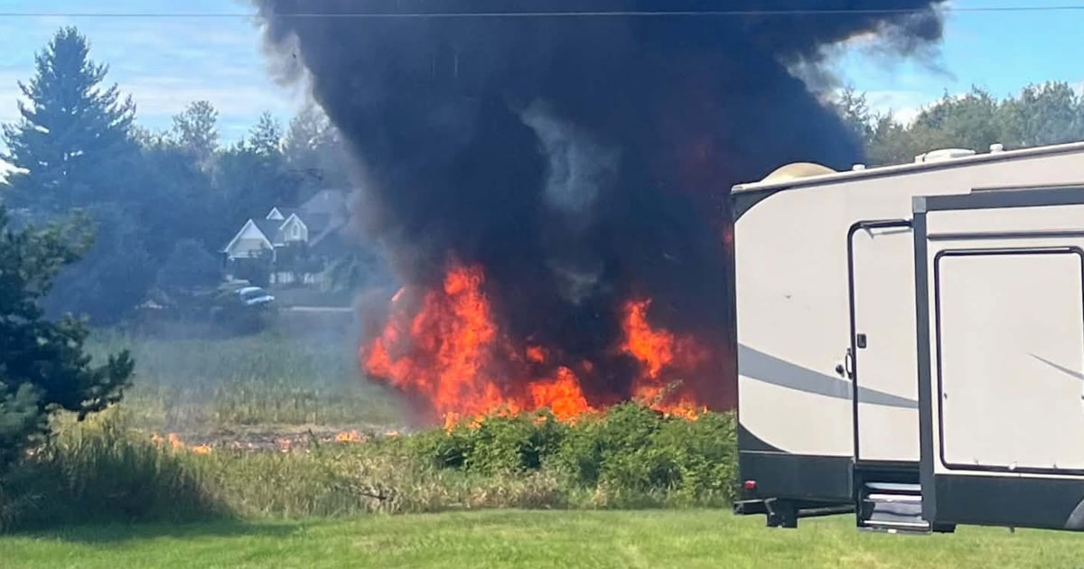 F-16 Fighter Jet Crashes in Northern Michigan Residential Area F-16 Fighter Jet Crashes in Northern Michigan Residential Area