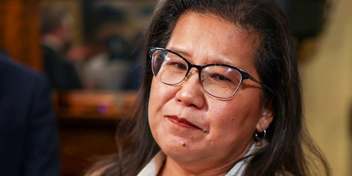 St. Paul Mayor Faces Sexual Harassment Lawsuit Over Alleged ‘MILF’ Comments and Physical Contact