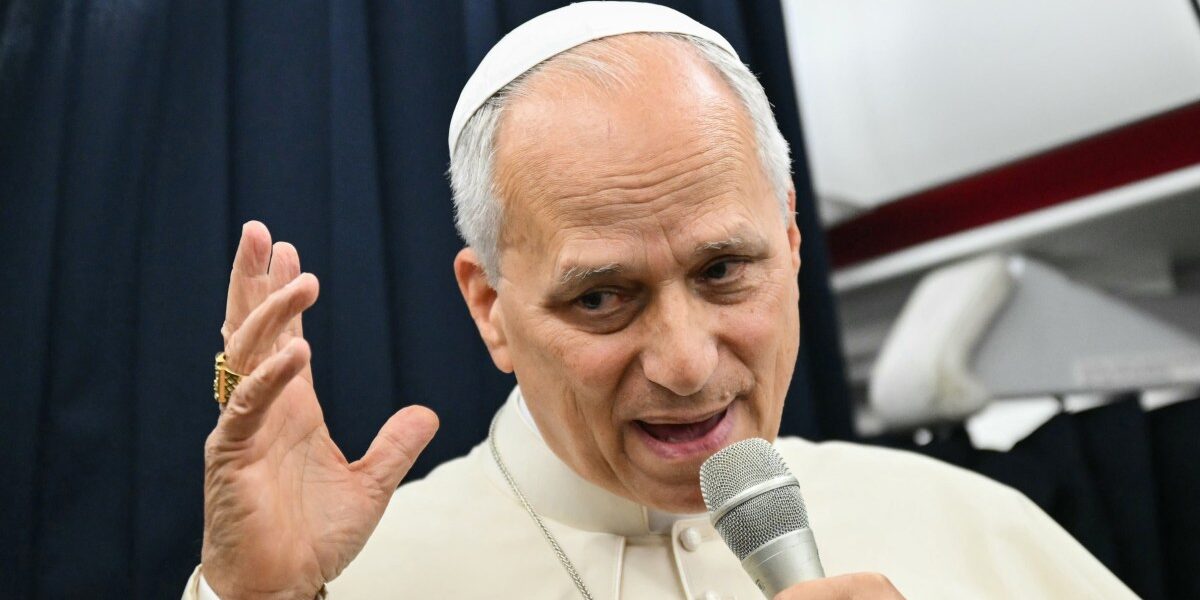 Pope Leo Condemns AI Safety Concerns as ‘Not Fake News,’ Contradicts Trump Pope Leo Condemns AI Safety Concerns as ‘Not Fake News,’ Contradicts Trump