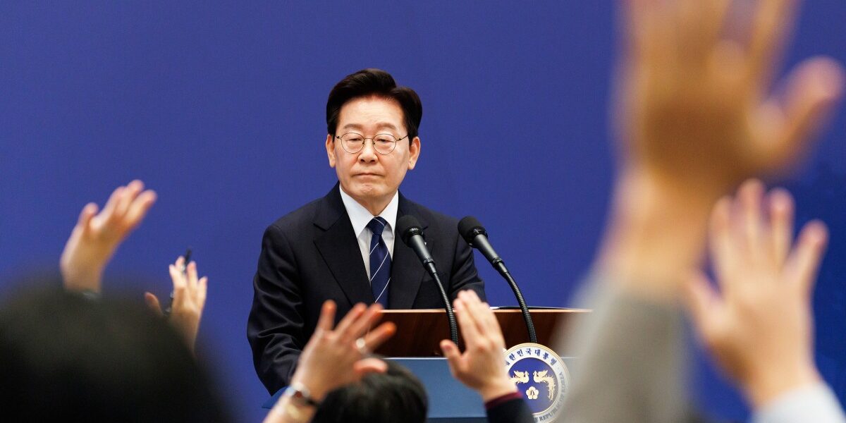 South Korean President Vows No Military Deployment in Middle East Conflict