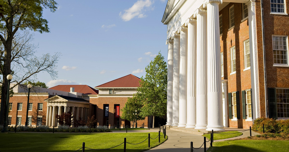 Kratom Linked to Deaths of Two Ole Miss Students, Authorities Report