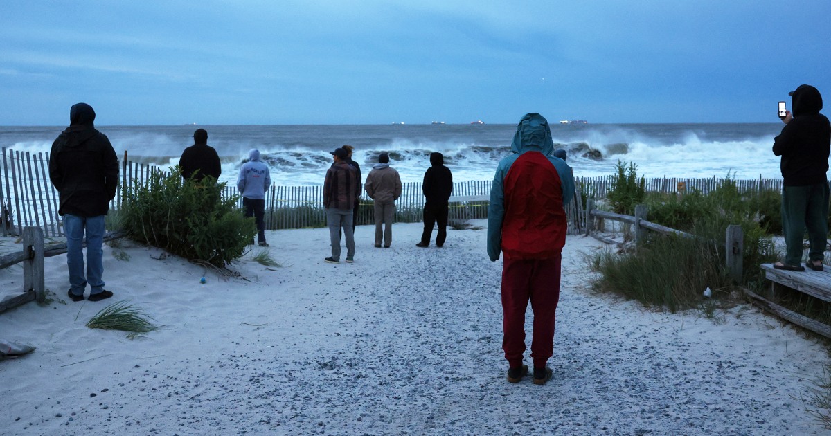 Nor’easter Batters East Coast with Rain, Wind, and Flooding Through Weekend Nor’easter Batters East Coast with Rain, Wind, and Flooding Through Weekend