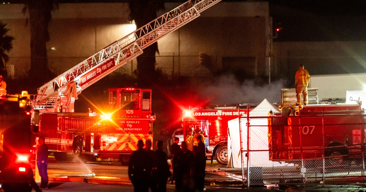 L.A. News Helicopter Crash Kills 3, Kennedy Center Board Votes to Close Amid Legal Dispute