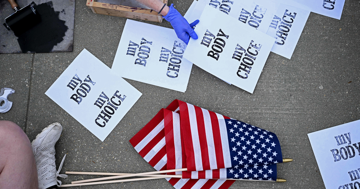Texas Woman Dies After Pregnancy Complications, Family Sues Over Abortion Ban
