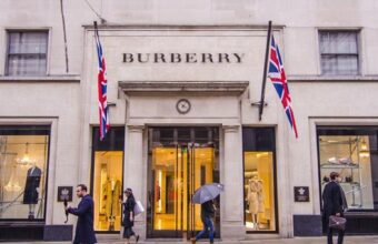 POLICY WIRE FACT CHECK: Burberry shows embroidered trench coats and flowery skirt suits for summer 2027 POLICY WIRE FACT CHECK: Burberry shows embroidered trench coats and flowery skirt suits for summer 2027
