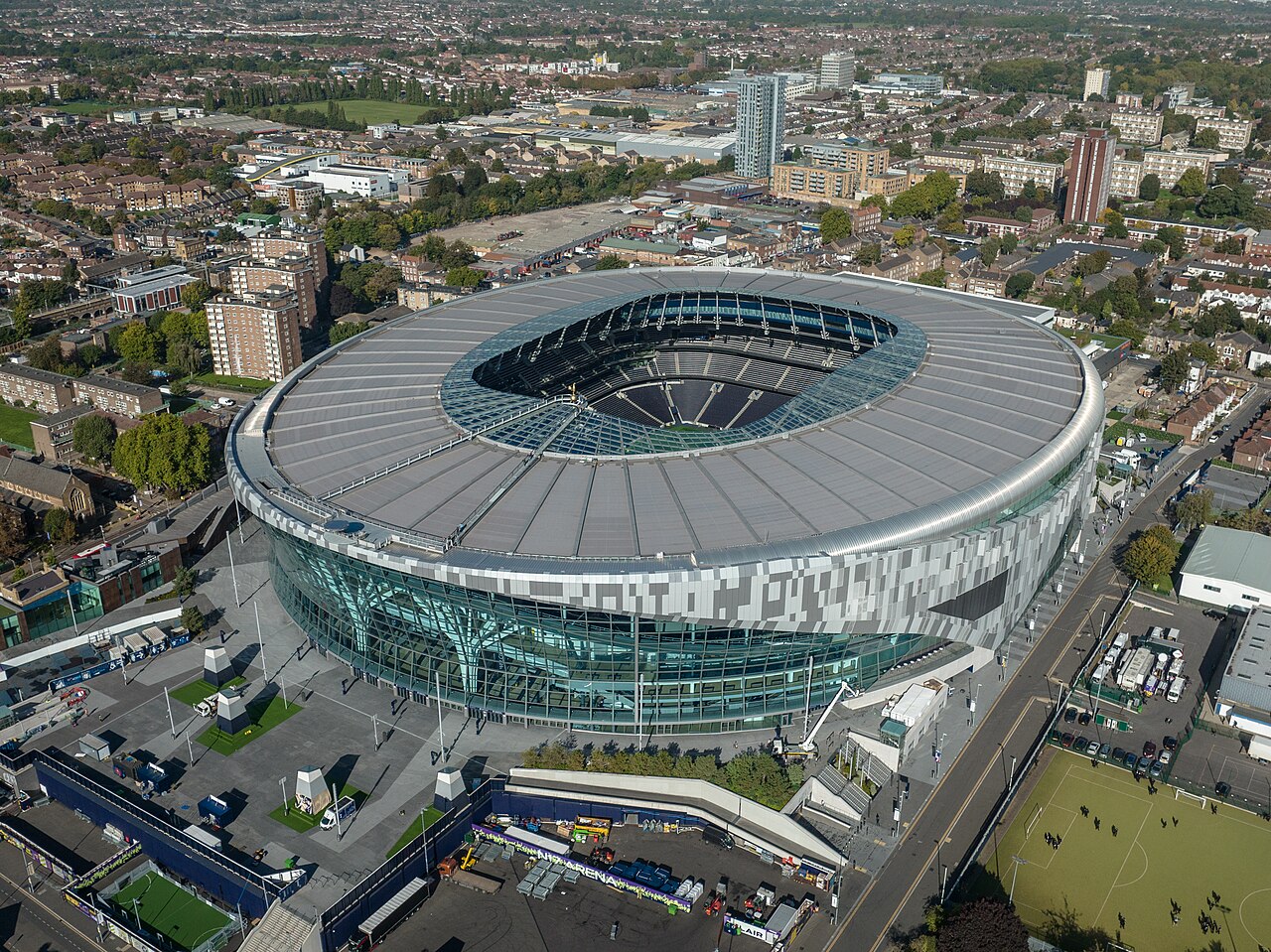 EFL Demands £1bn from Premier League in Revenue-Sharing Dispute