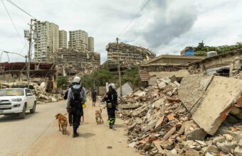 Venezuela Earthquake Victims’ Families Still Searching for Remains Three Months Later