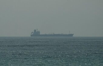 Saudi Oil Exports Surge, Triggering Record Shipping Costs in Gulf of Oman