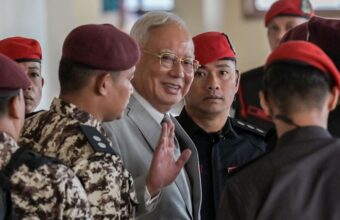 Najib Claims Inability to Pay .26M Fine for House Arrest Pardon