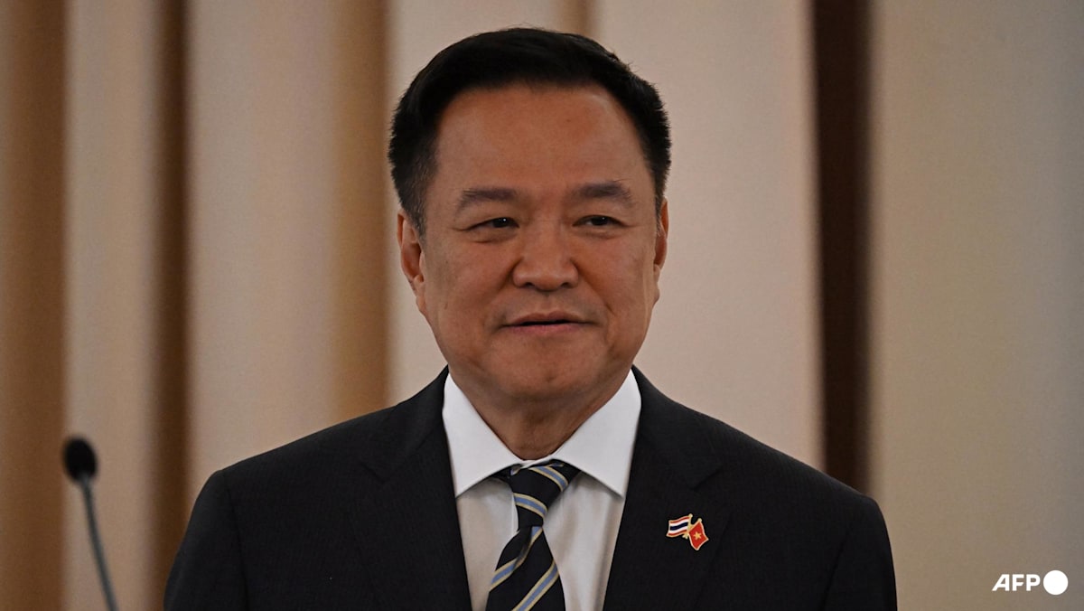 Thai PM Condemns Foreign Lawbreakers as Crackdown Intensifies Thai PM Condemns Foreign Lawbreakers as Crackdown Intensifies