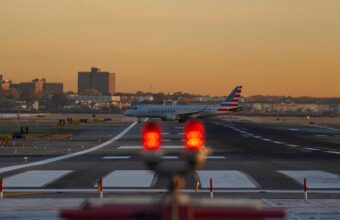 U.S. Airports Face Flight Cancellations After Fiber Line Cut in New Jersey