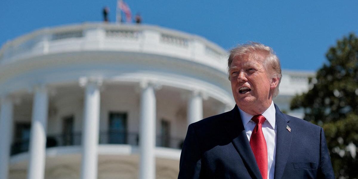 Trump Extends 0,000 H-1B Visa Fee for Another Year