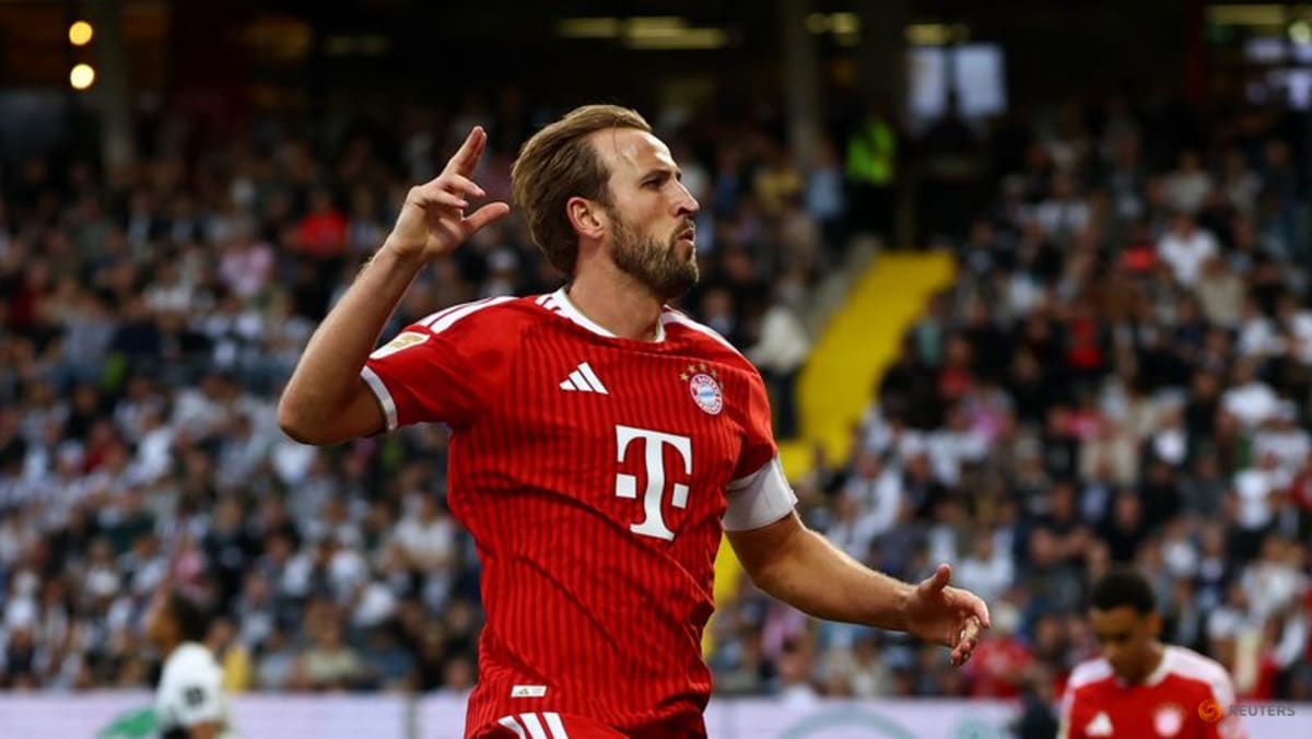 Harry Kane Reflects on Record-Setting Season Amid Ballon d’Or Hype Harry Kane Reflects on Record-Setting Season Amid Ballon d’Or Hype