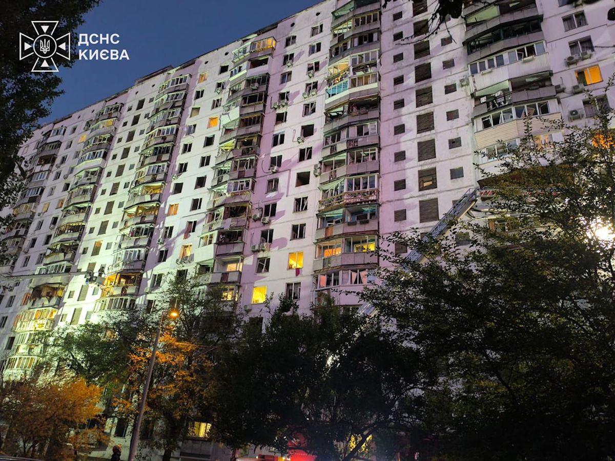 Kyiv Endures Russian Missile Strike, Two Dead, Six Injured Amid Ongoing Attacks
