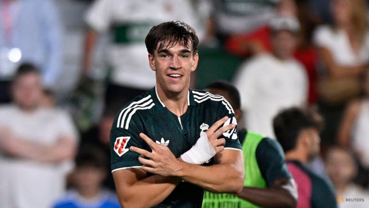 Real Madrid Stages Last-Minute Comeback to Beat Elche 3-2 in LaLiga