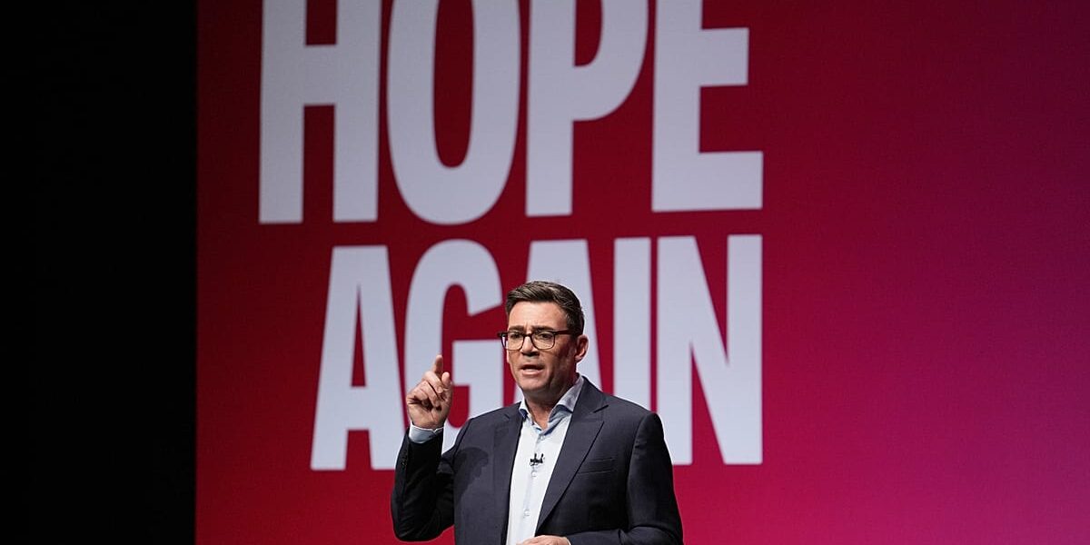UK PM Burnham Sparks Brexit Debate with Push for EU Consensus UK PM Burnham Sparks Brexit Debate with Push for EU Consensus