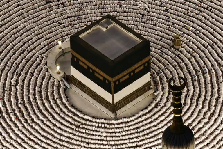 Saudi Coalition Claims Houthi Drone Targeted Mecca in Escalating Conflict