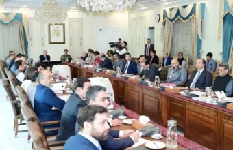 Pakistan Chooses Diplomacy Over Escalation in Middle East Conflict: Shehbaz Sharif Calls Saudi Crown Prince Pakistan Chooses Diplomacy Over Escalation in Middle East Conflict: Shehbaz Sharif Calls Saudi Crown Prince