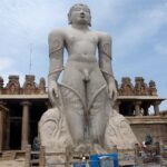 POLICY WIRE FACT CHECK: Do images show statue of Jesus holding 2 Uzis?