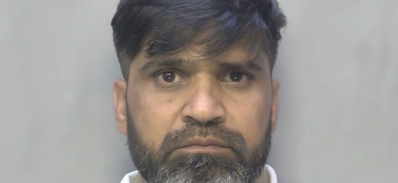 Inmates Deny Attempted Murder of Sara Sharif’s Father in Prison Attack Inmates Deny Attempted Murder of Sara Sharif’s Father in Prison Attack