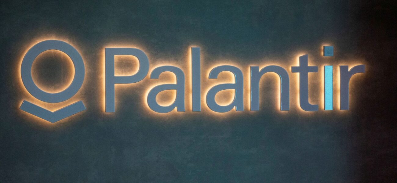 Labour Party Delegates Push to Terminate NHS Contract with Palantir