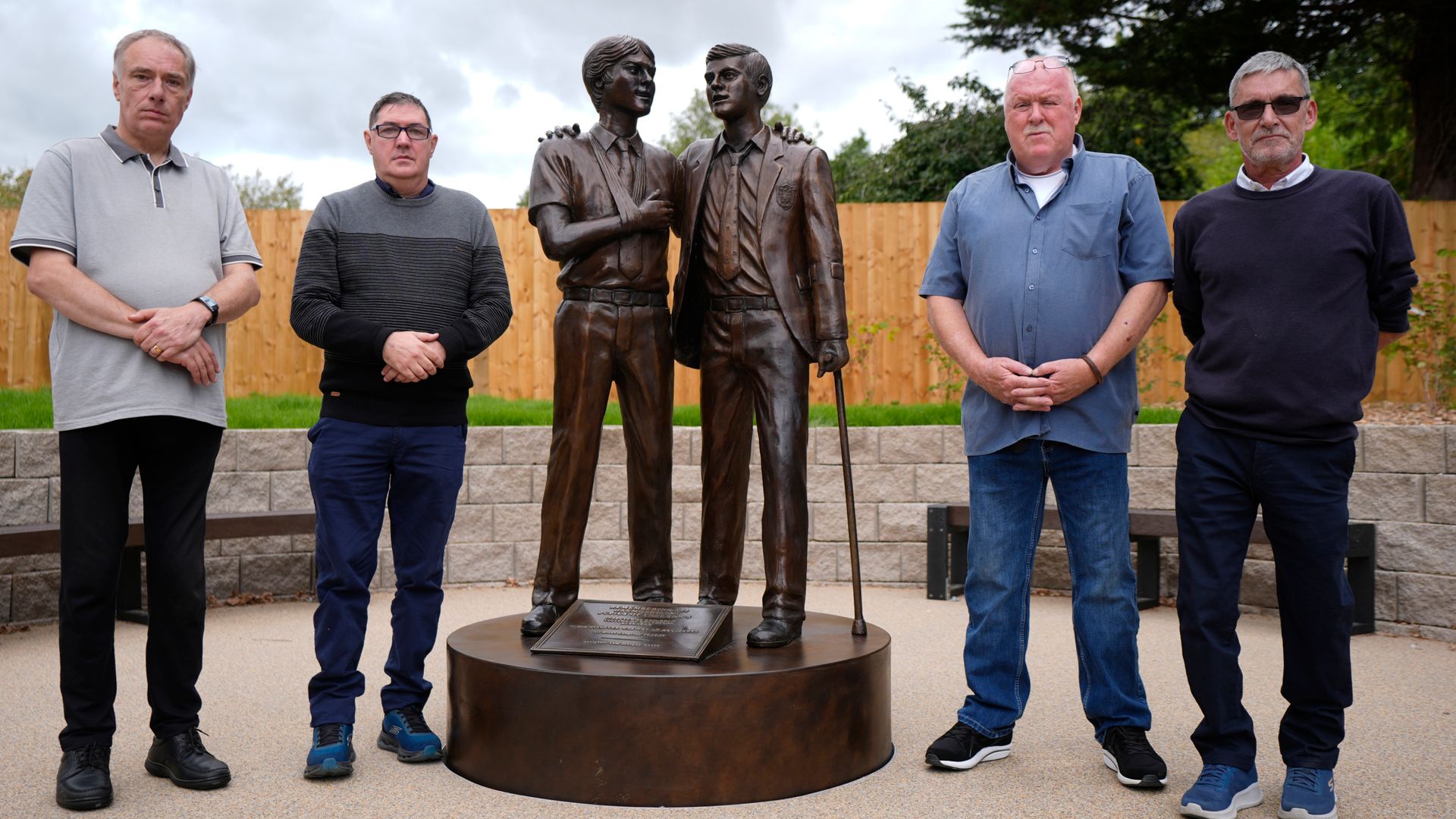 New Memorial Honors Haemophiliac Students Infected With HIV and Hepatitis Through Experimental Treatments New Memorial Honors Haemophiliac Students Infected With HIV and Hepatitis Through Experimental Treatments
