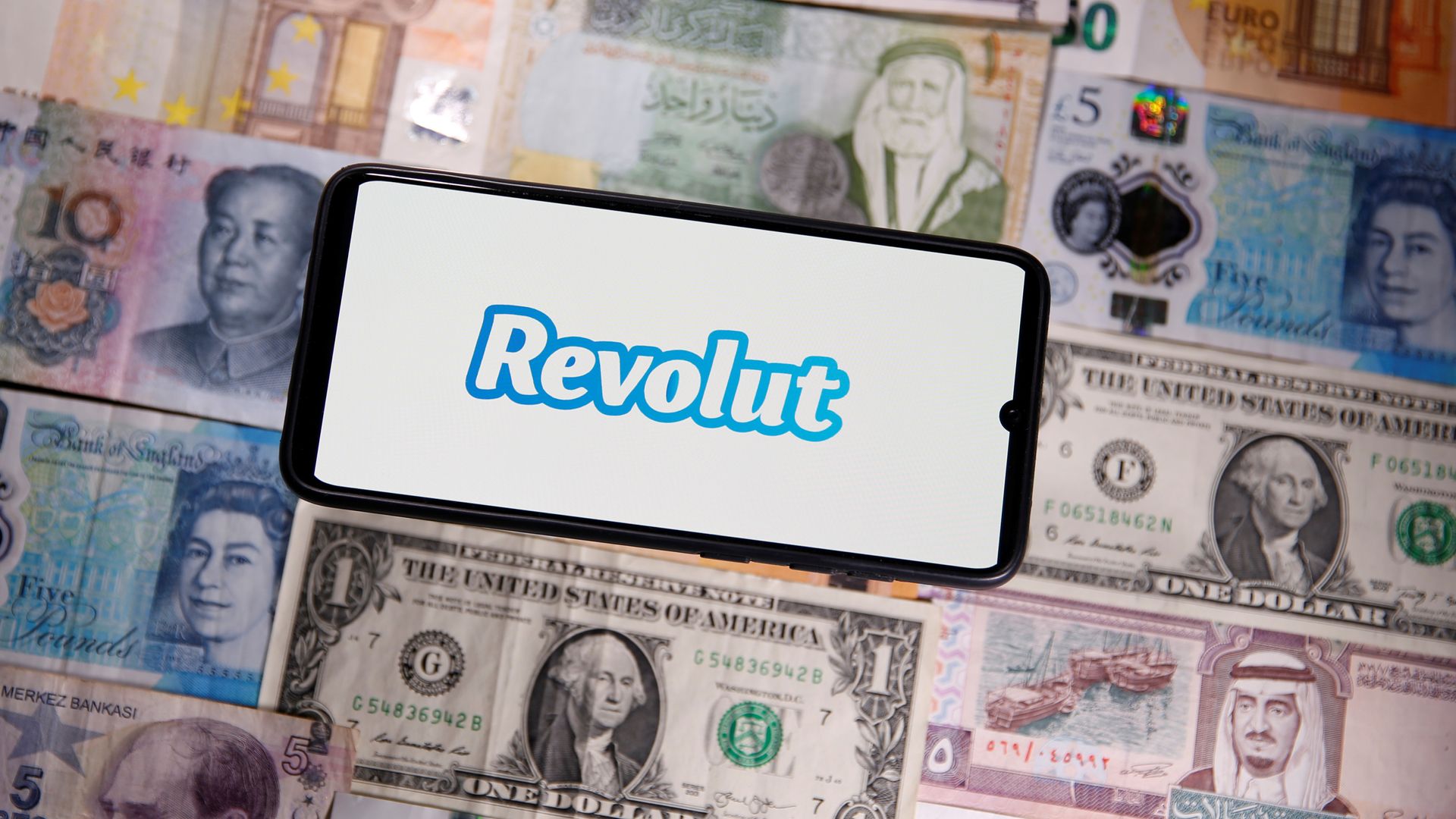 Revolut and Fintech Allies Push Healey to Increase Tax Surcharge Cap in Upcoming Budget Revolut and Fintech Allies Push Healey to Increase Tax Surcharge Cap in Upcoming Budget