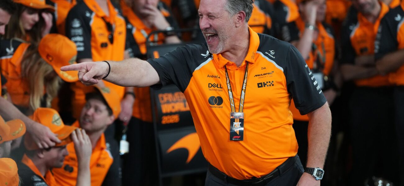 McLaren Racing Aims for  Billion Revenue as CEO Zak Brown’s Pay Hits New High