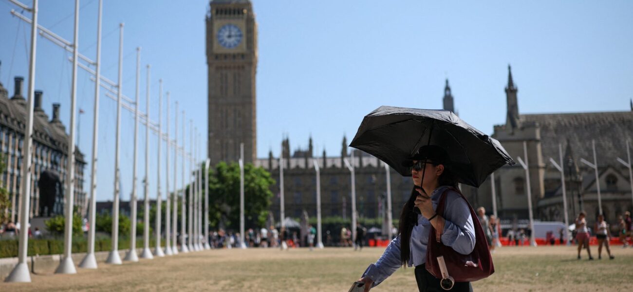 UK Braces for Unseasonable 27C Heatwave Before Impending Storms